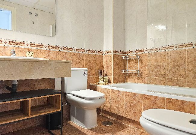 Apartment in Marbella - Lorcrimar III close to Puerto Banus, and the beach  Apartment in Marbella - Lorcrimar III close to Puerto Banus, and the beach