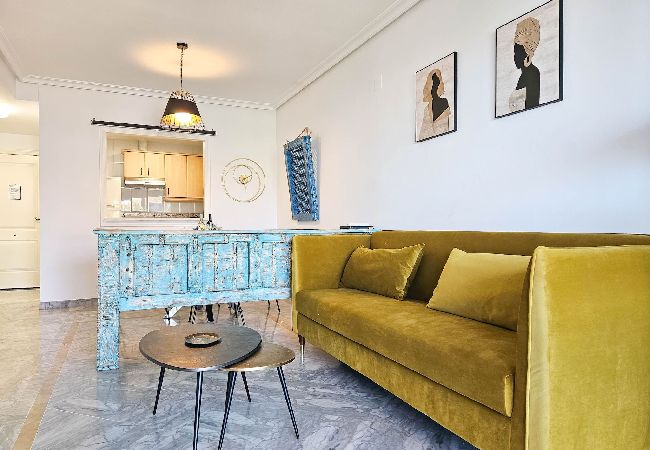 Apartment in Marbella - Lorcrimar III close to Puerto Banus, and the beach  Apartment in Marbella - Lorcrimar III close to Puerto Banus, and the beach