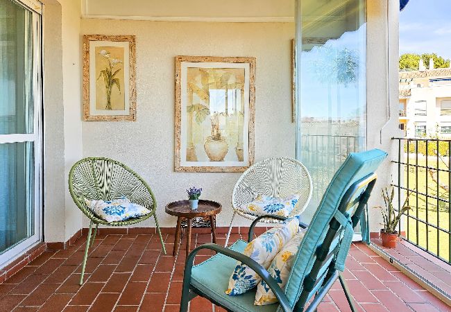 Apartment in Marbella - Lorcrimar III close to Puerto Banus, and the beach  Apartment in Marbella - Lorcrimar III close to Puerto Banus, and the beach