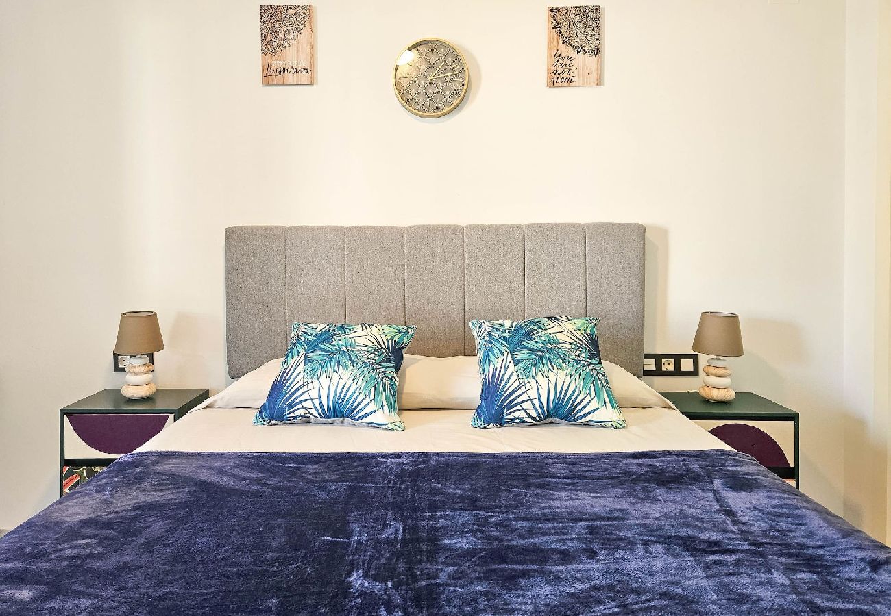 Apartment in Marbella - Lorcrimar III close to Puerto Banus, and the beach 