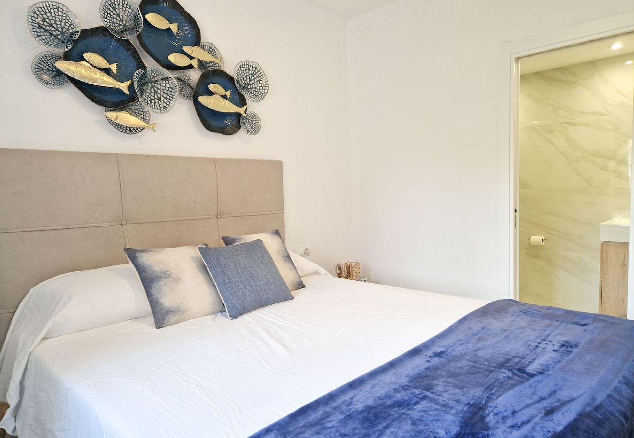 Apartment in Benahavís - Modern 2 bedroom garden apt in Benahavis