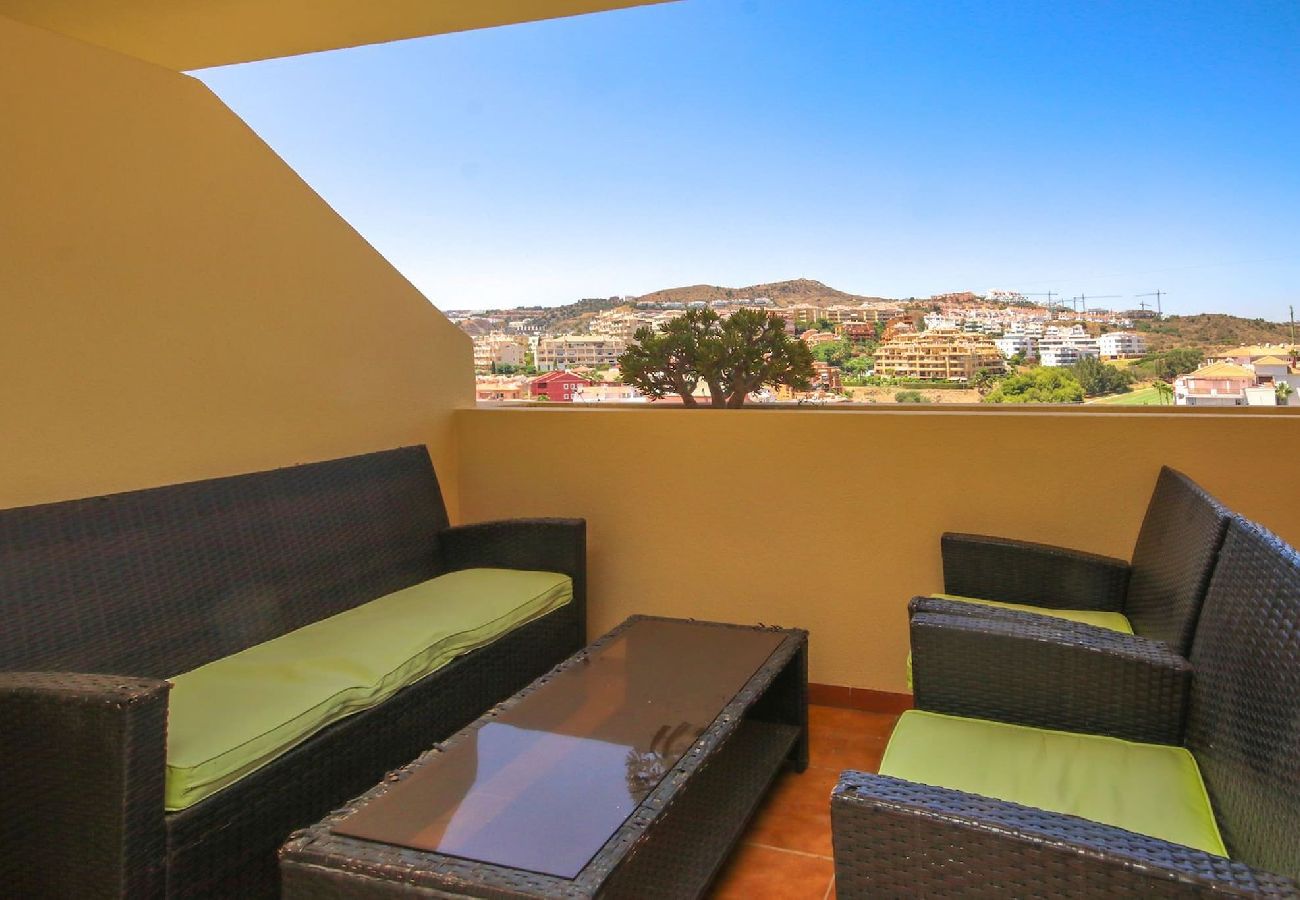 Apartment in Mijas Costa - Two bedroom apartment in Royal Golf Riviera 