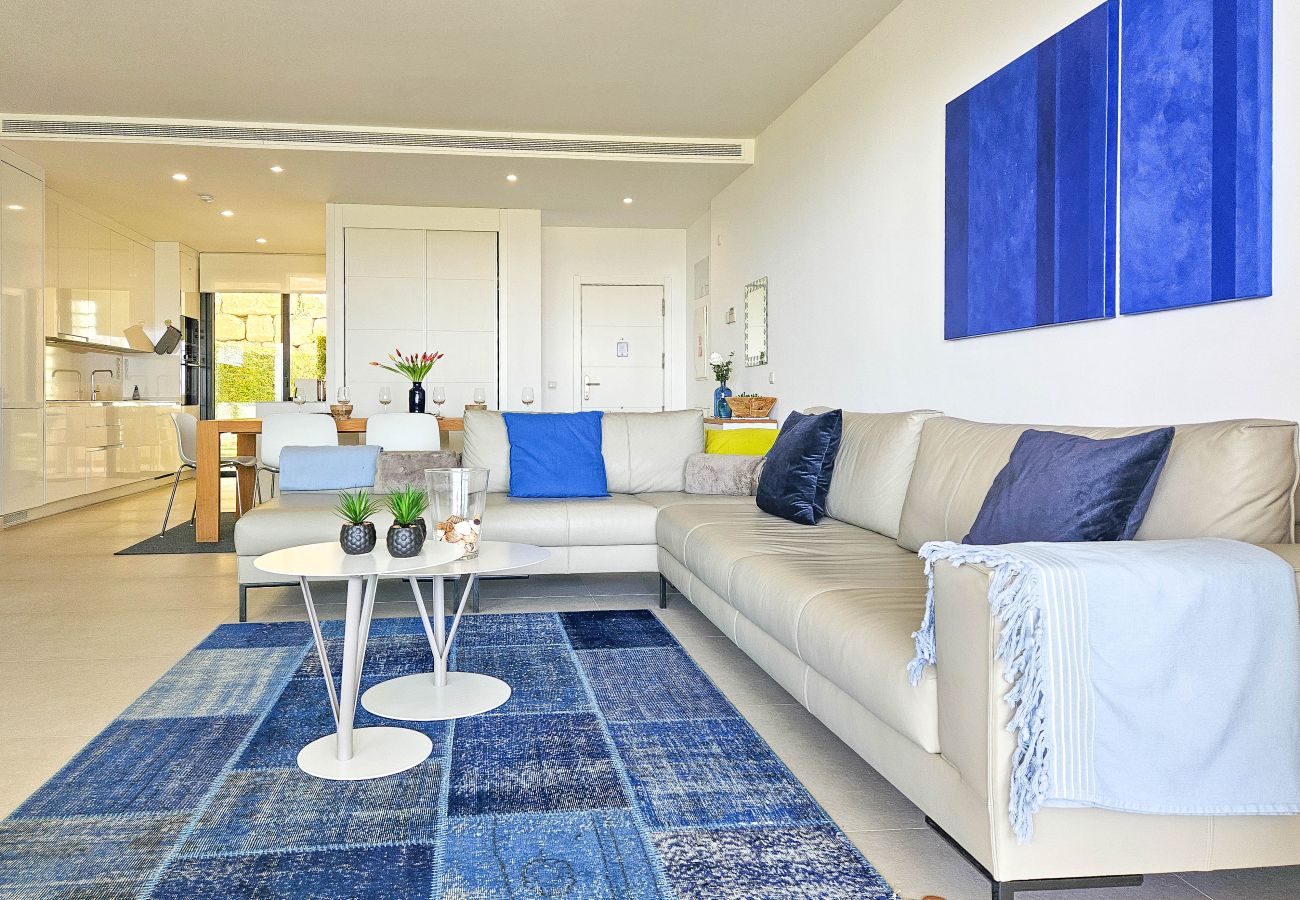 Apartment in Casares - Modern 2 bed ground floor apartment Finca Cortesin 