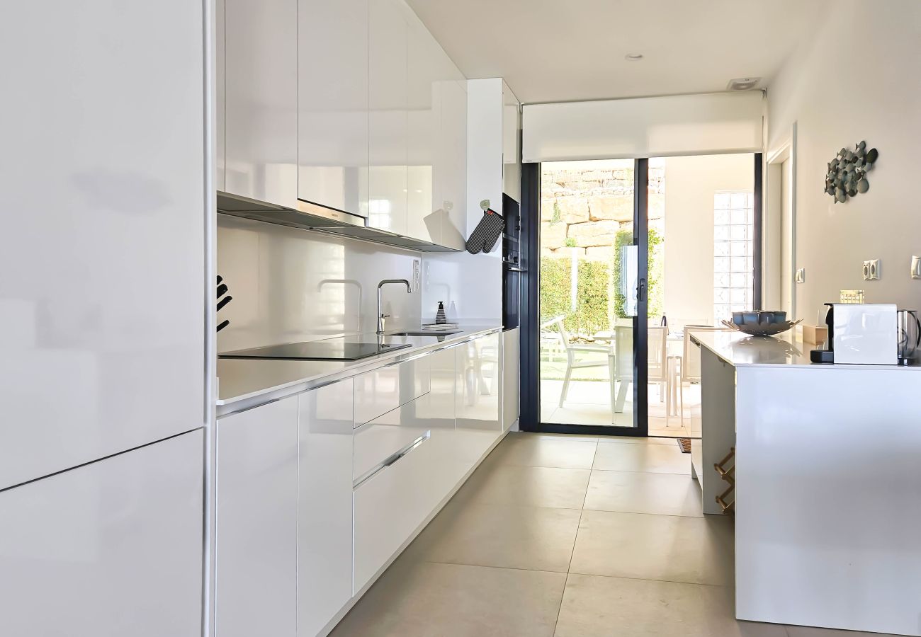 Apartment in Casares - Modern 2 bed ground floor apartment Finca Cortesin 