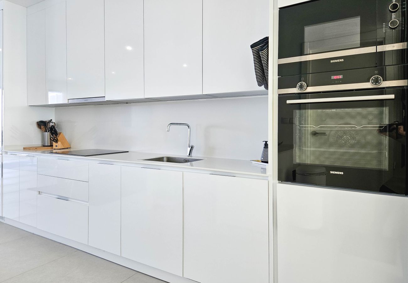 Apartment in Casares - Modern 2 bed ground floor apartment Finca Cortesin 