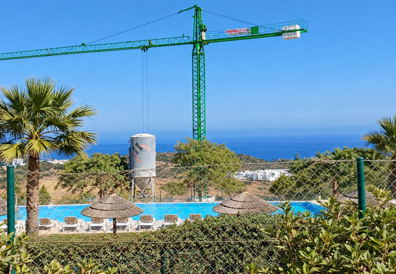 Apartment in Casares - Modern 2 bed ground floor apartment Finca Cortesin 