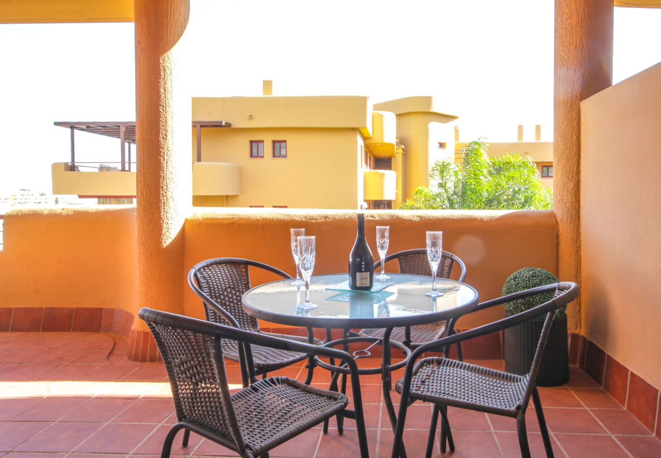 Apartment in La Cala de Mijas - 3 bed, La Cala Azul @ La Cala 