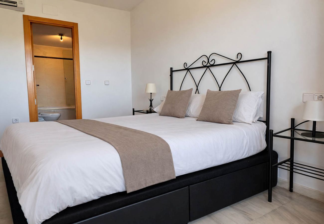 Apartment in Mijas Costa - 3 bed, La Cala Azul @ La Cala 