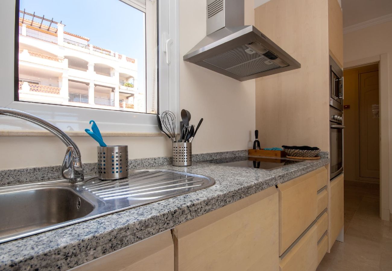 Apartment in Mijas Costa - Spacious PH with Panoramic Views 