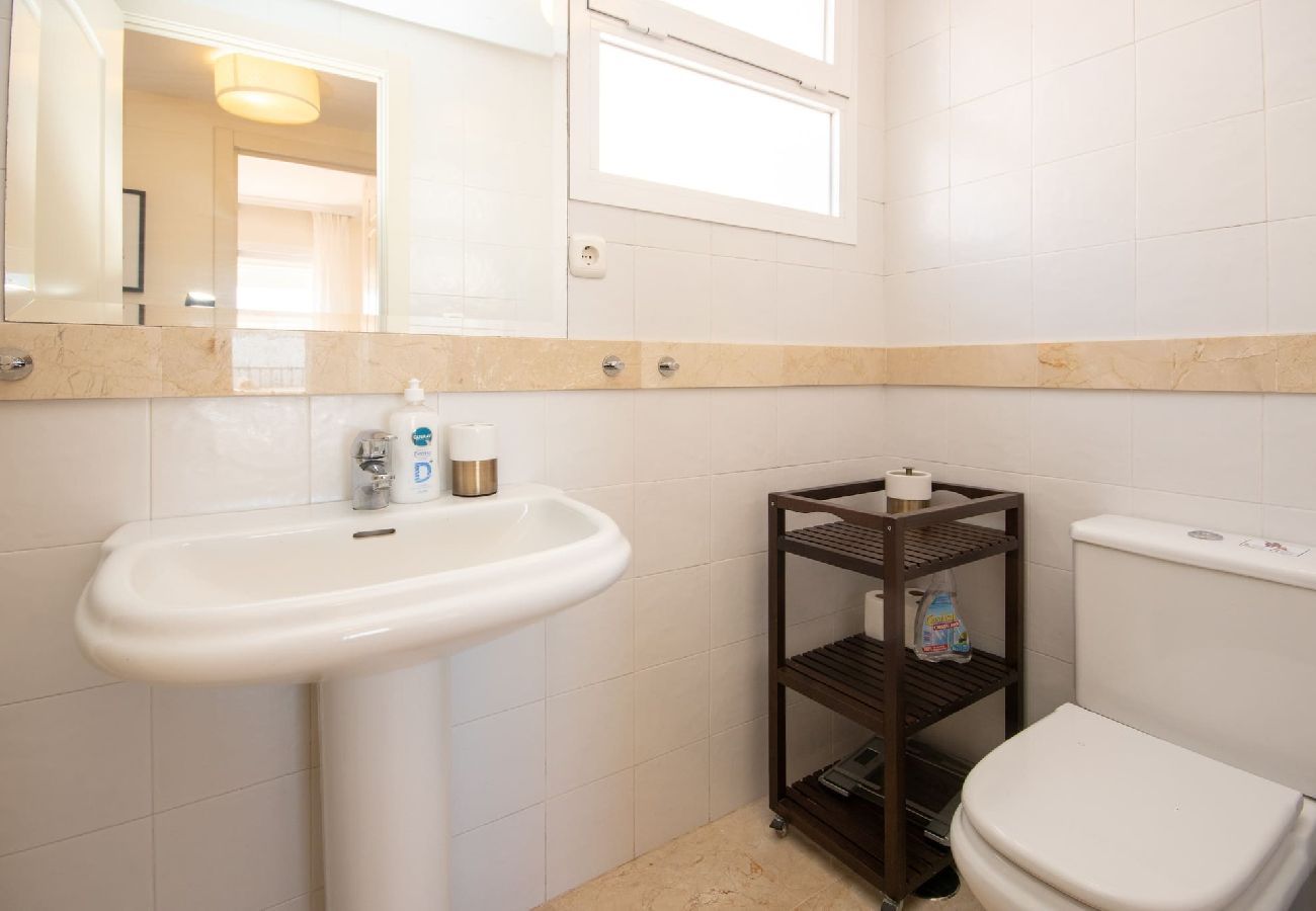 Apartment in Mijas Costa - Spacious PH with Panoramic Views 