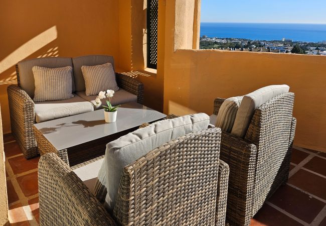 Apartment in Mijas Costa - 3 bedroom penthouse apartment in Calahonda  Apartment in Mijas Costa - 3 bedroom penthouse apartment in Calahonda