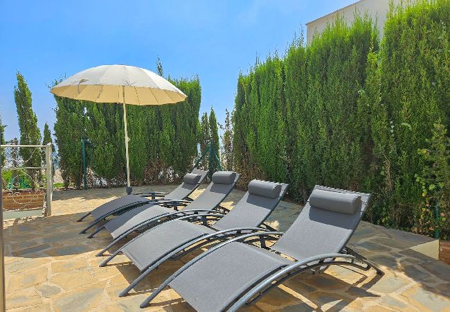 Villa in Mijas Costa - Beautiful 5 bed villa with pool  Villa in Mijas Costa - Beautiful 5 bed villa with pool