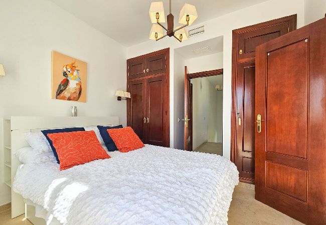 Villa in Mijas Costa - Beautiful 5 bed villa with pool  Villa in Mijas Costa - Beautiful 5 bed villa with pool