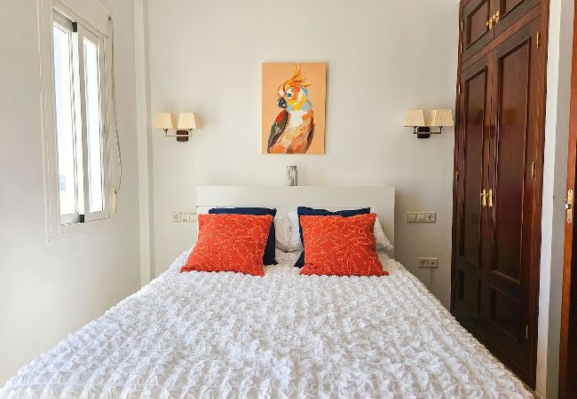 Villa in Mijas Costa - Beautiful 5 bed villa with pool  Villa in Mijas Costa - Beautiful 5 bed villa with pool