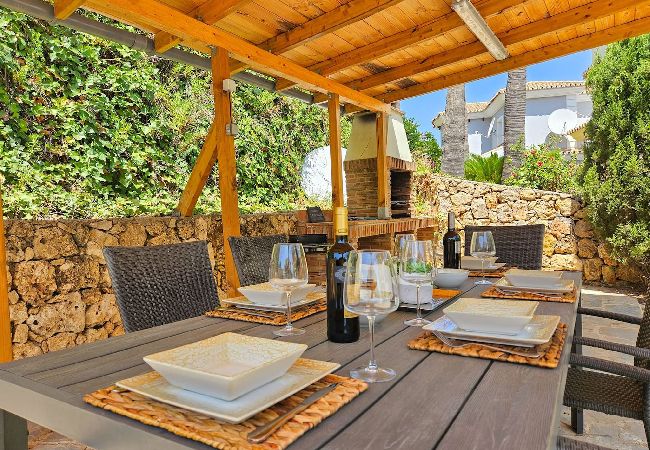 Villa in Mijas Costa - Beautiful 5 bed villa with pool  Villa in Mijas Costa - Beautiful 5 bed villa with pool