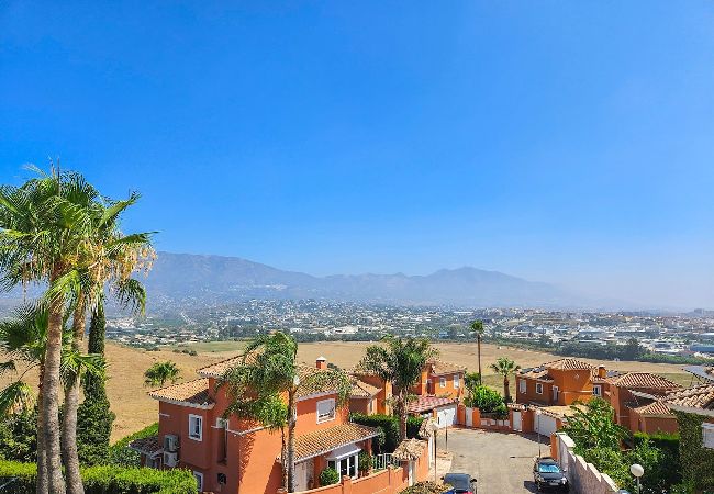 Villa in Mijas Costa - Beautiful 5 bed villa with pool  Villa in Mijas Costa - Beautiful 5 bed villa with pool