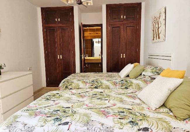 Villa in Mijas Costa - Beautiful 5 bed villa with pool  Villa in Mijas Costa - Beautiful 5 bed villa with pool