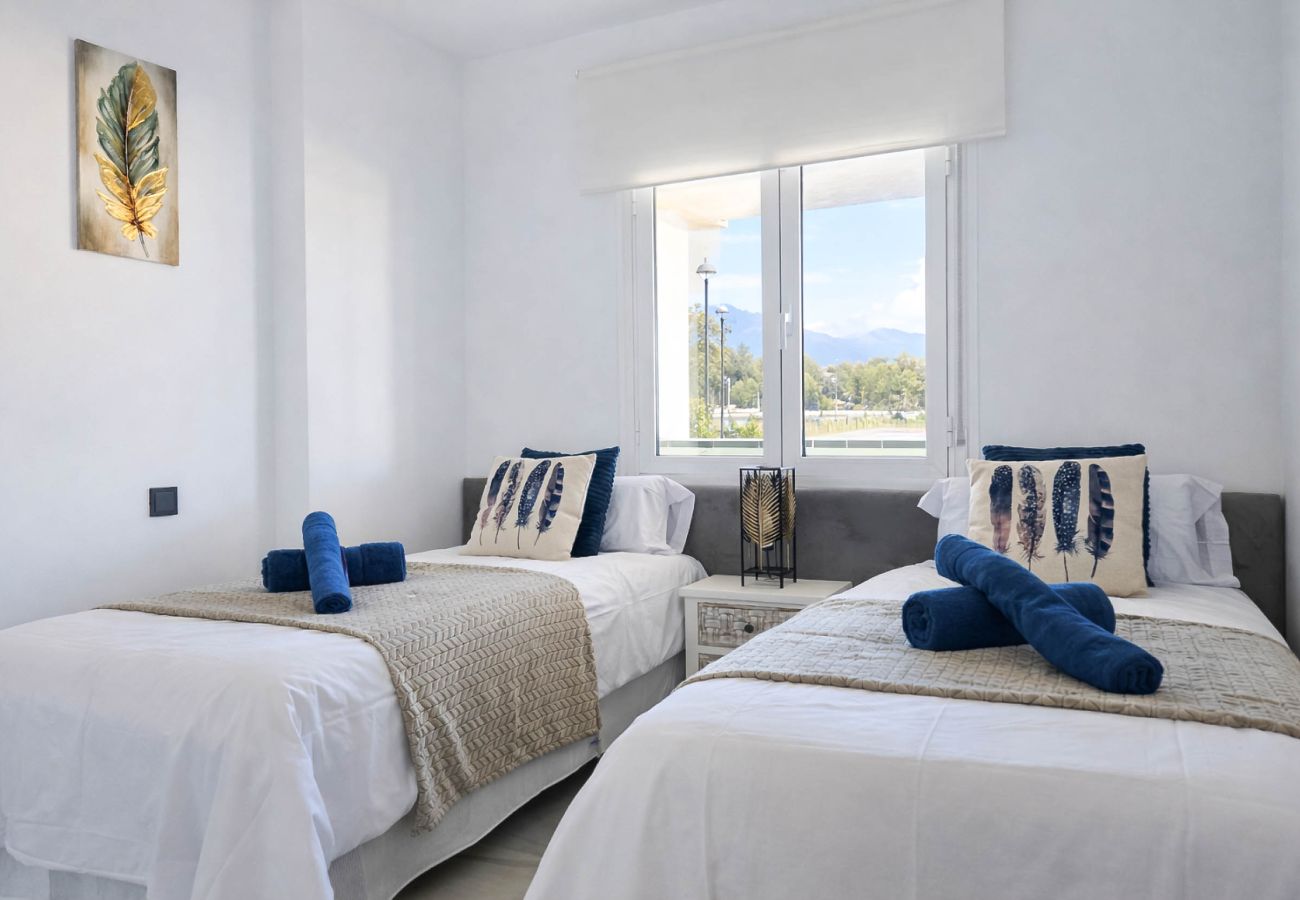 Apartment in Marbella - Modern 3 bedroom apartment in Puerto Banus 