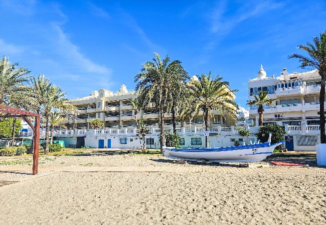 Apartment in Benalmádena - Beachfront property @ Benalmadena marina  Apartment in Benalmádena - Beachfront property @ Benalmadena marina