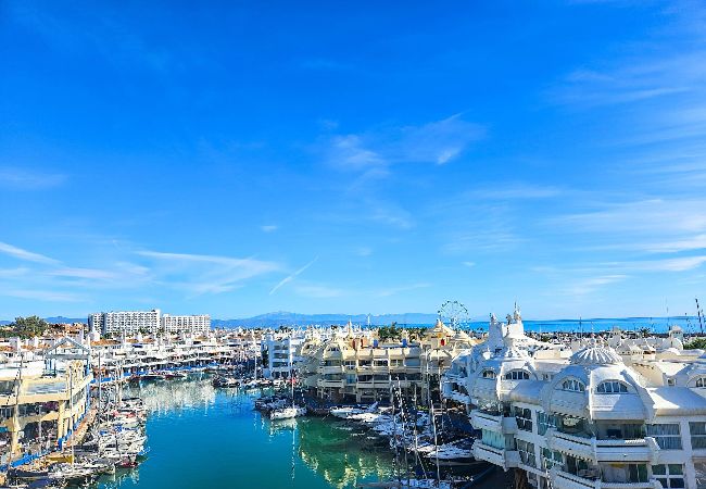 Apartment in Benalmádena - Beachfront property @ Benalmadena marina  Apartment in Benalmádena - Beachfront property @ Benalmadena marina