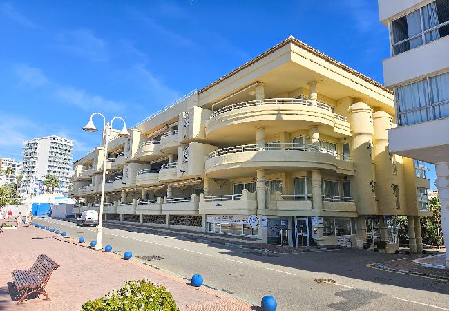 Apartment in Benalmádena - Beachfront property @ Benalmadena marina  Apartment in Benalmádena - Beachfront property @ Benalmadena marina