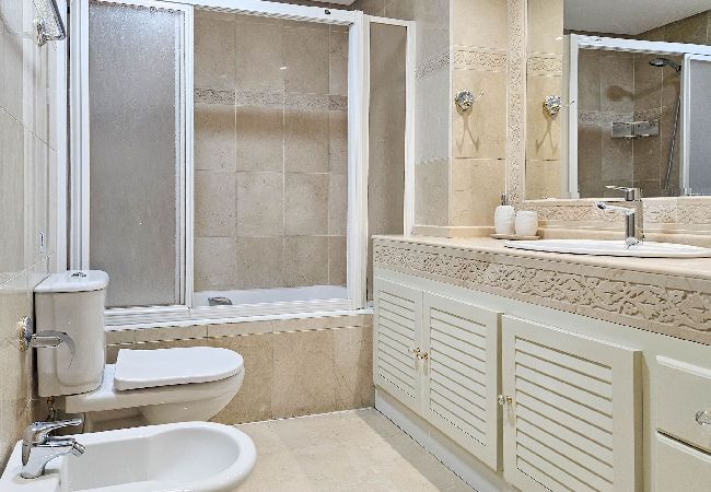 Apartment in Benalmádena - Beachfront property @ Benalmadena marina  Apartment in Benalmádena - Beachfront property @ Benalmadena marina