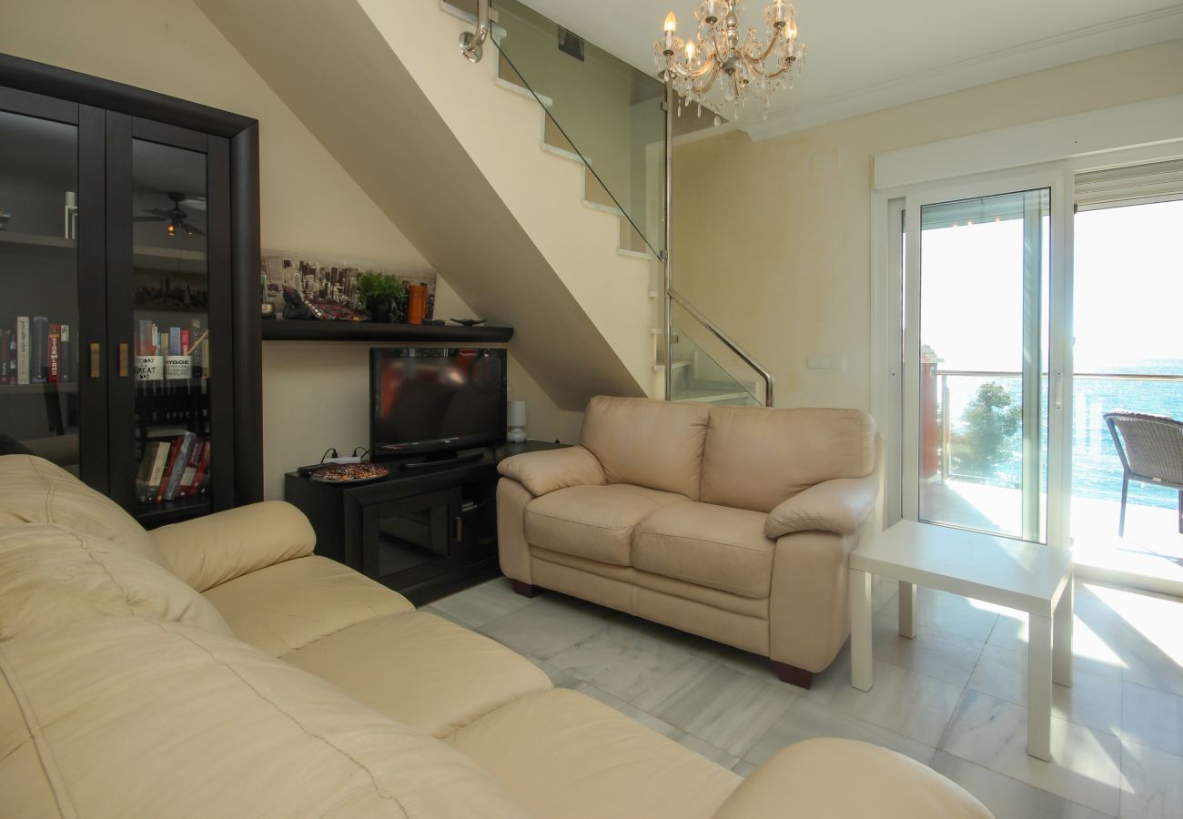 Apartment in Estepona - 2 Bedroom Penthouse Punta Plata Beach Estepona 50m from beach