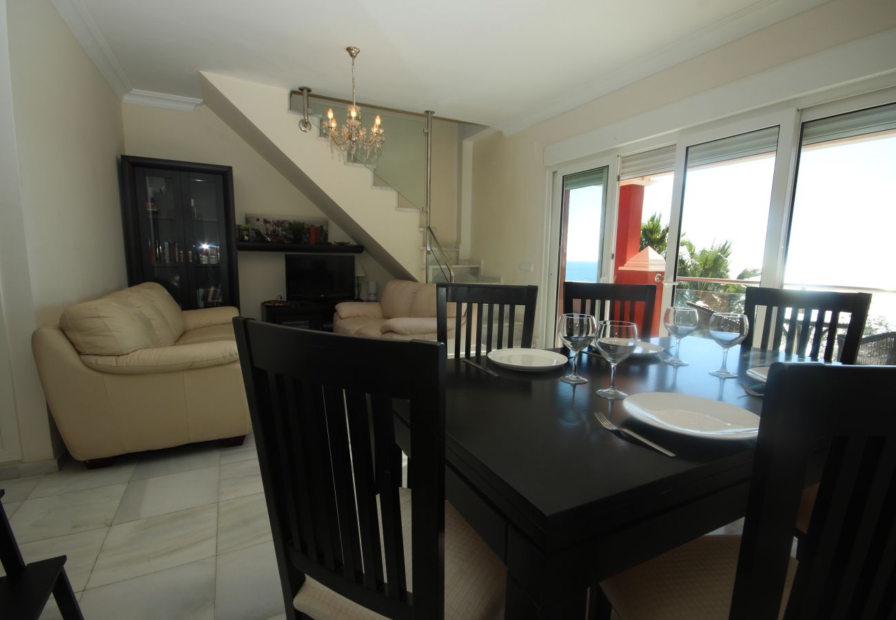 Apartment in Estepona - 2 Bedroom Penthouse Punta Plata Beach Estepona 50m from beach
