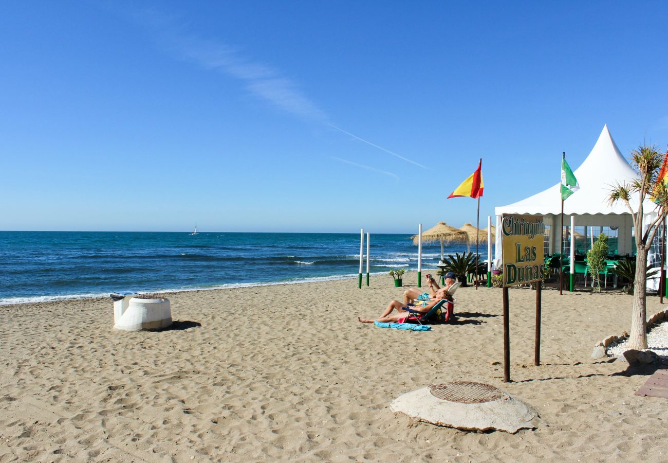 Apartment in Marbella - Two Bedroomed apartment to rent in Cabopino Port