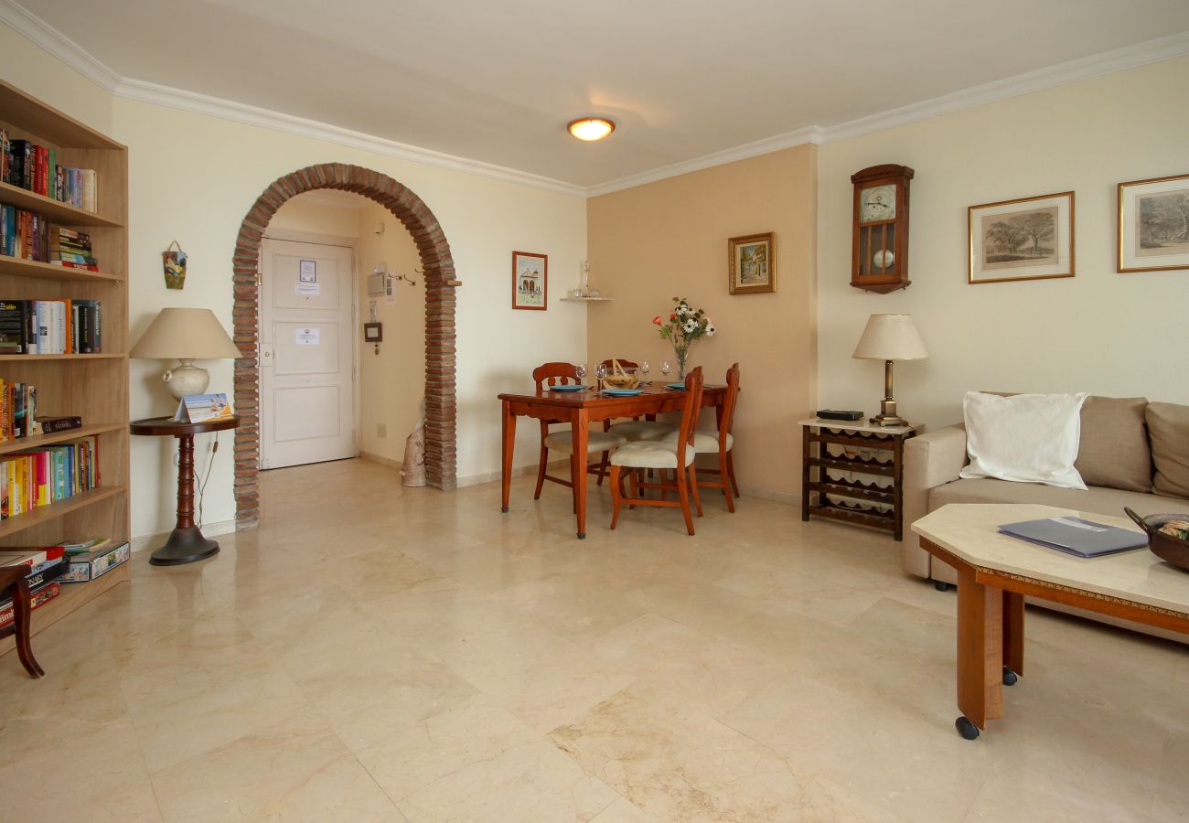 Apartment in Torremolinos - 1 Bedroom Holiday Rental Apartment in Torremolinos close to beach