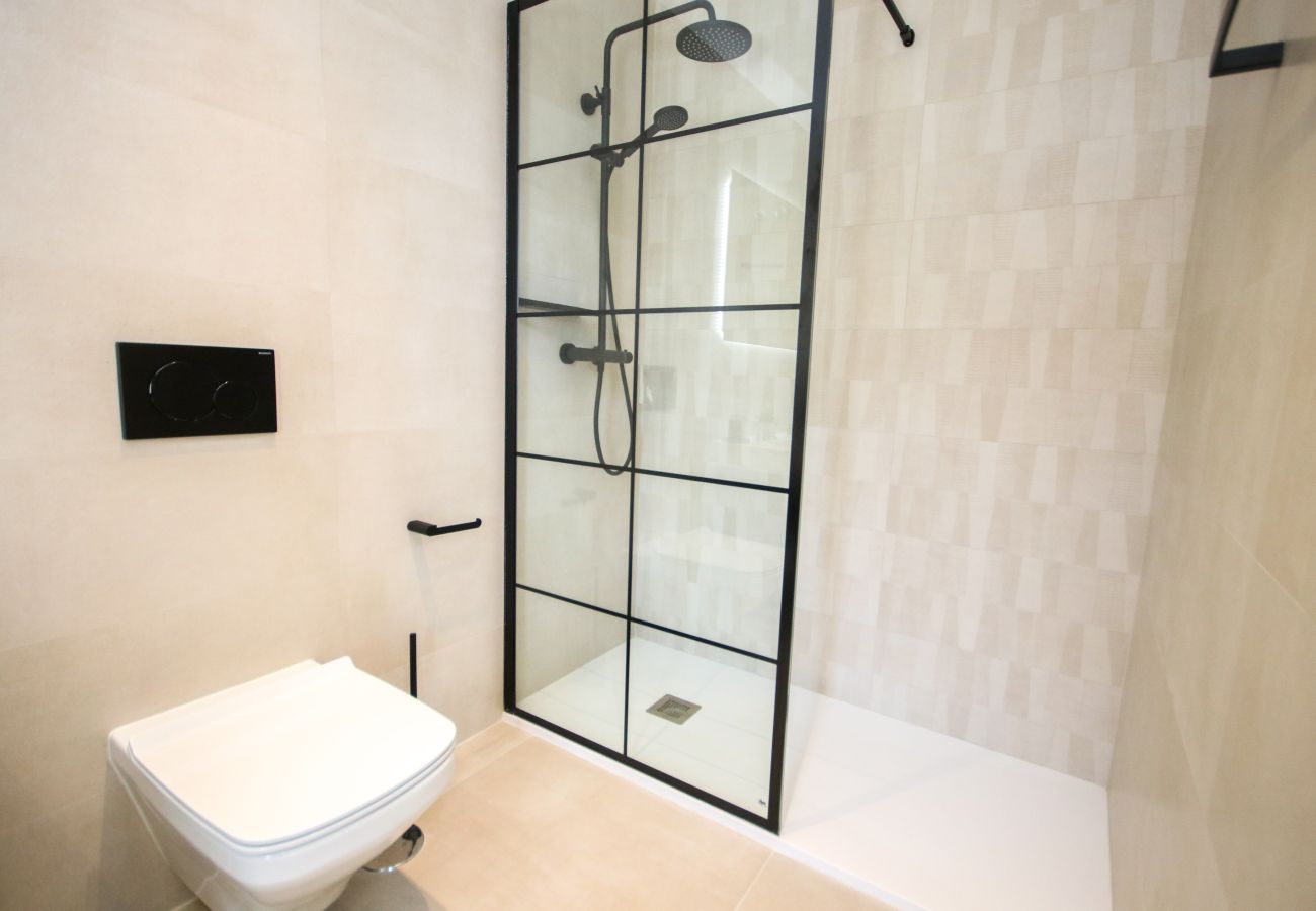 Villa in La Cala de Mijas - Spectacular 4 bedroom villa front line golf with private pool and sea views La Cala de Mijas