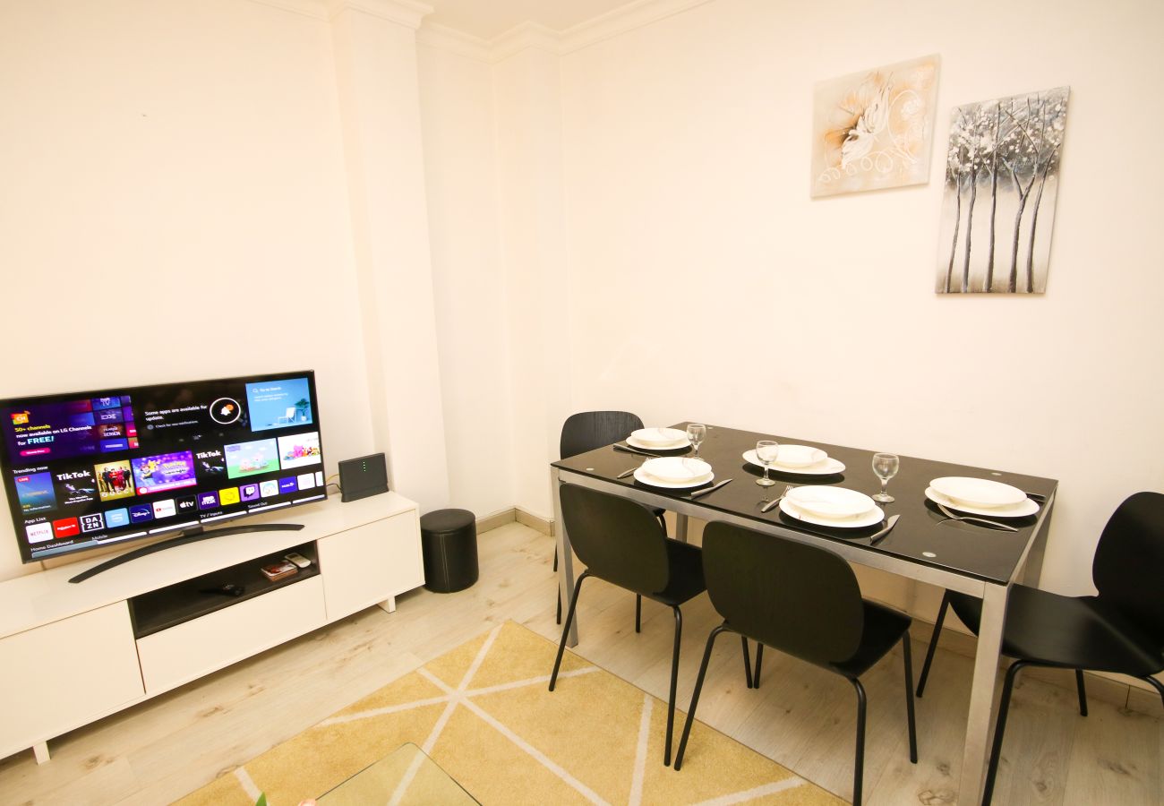 Apartment in Málaga - Two bedroom apartment in the centre of Malaga