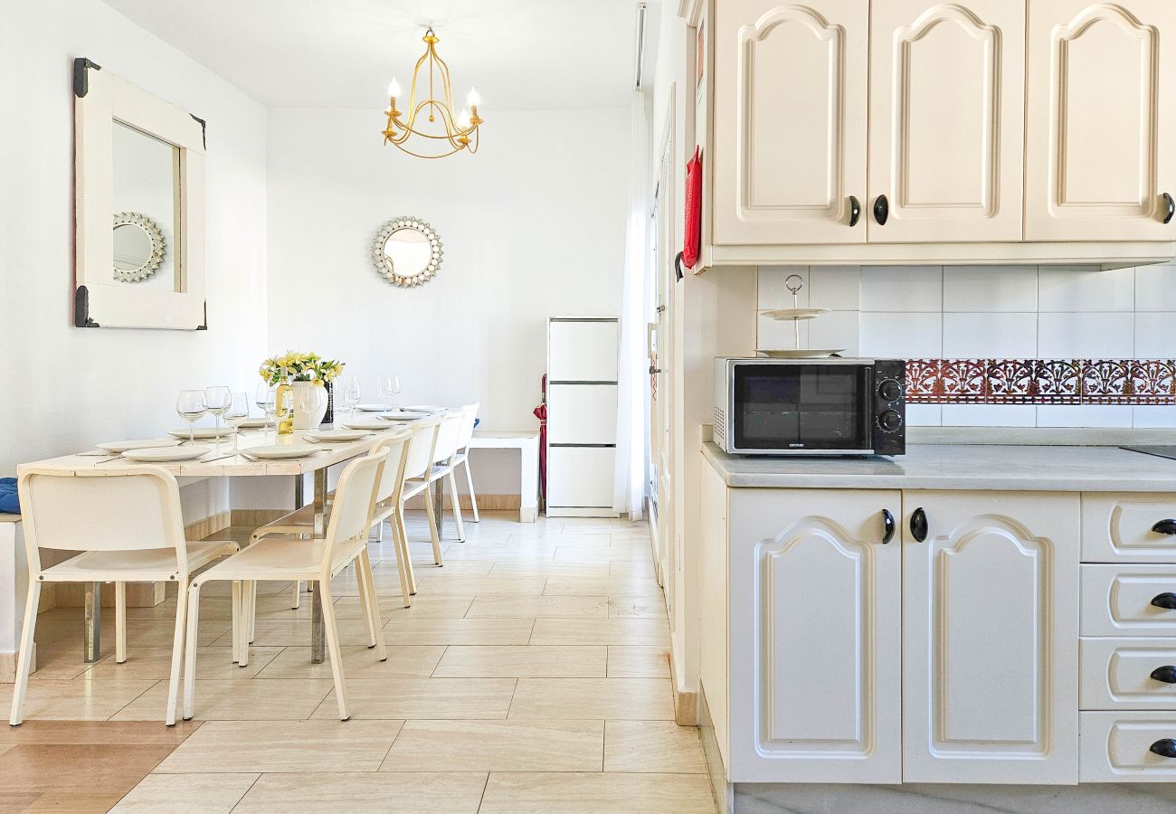 Terraced House in Mijas Costa - Beautiful 6 bedroom Townhouse very close to the sea El Faro