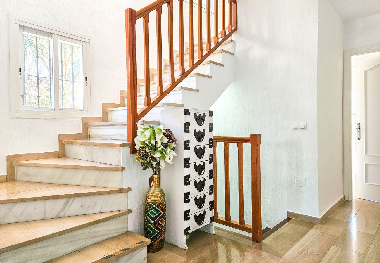 Terraced House in Mijas Costa - Beautiful 6 bedroom Townhouse very close to the sea El Faro