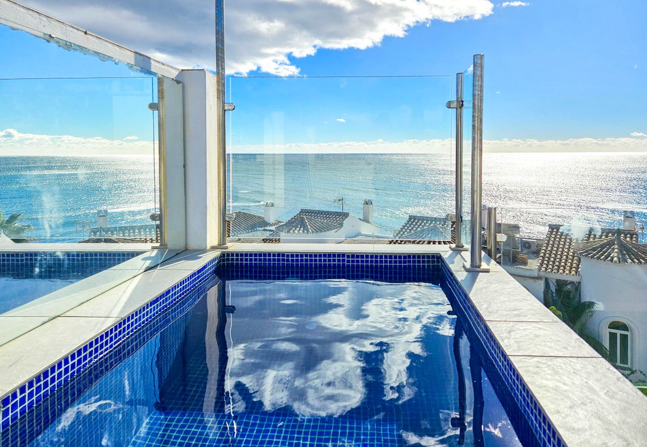 Terraced House in Mijas Costa - Beautiful 6 bedroom Townhouse very close to the sea El Faro