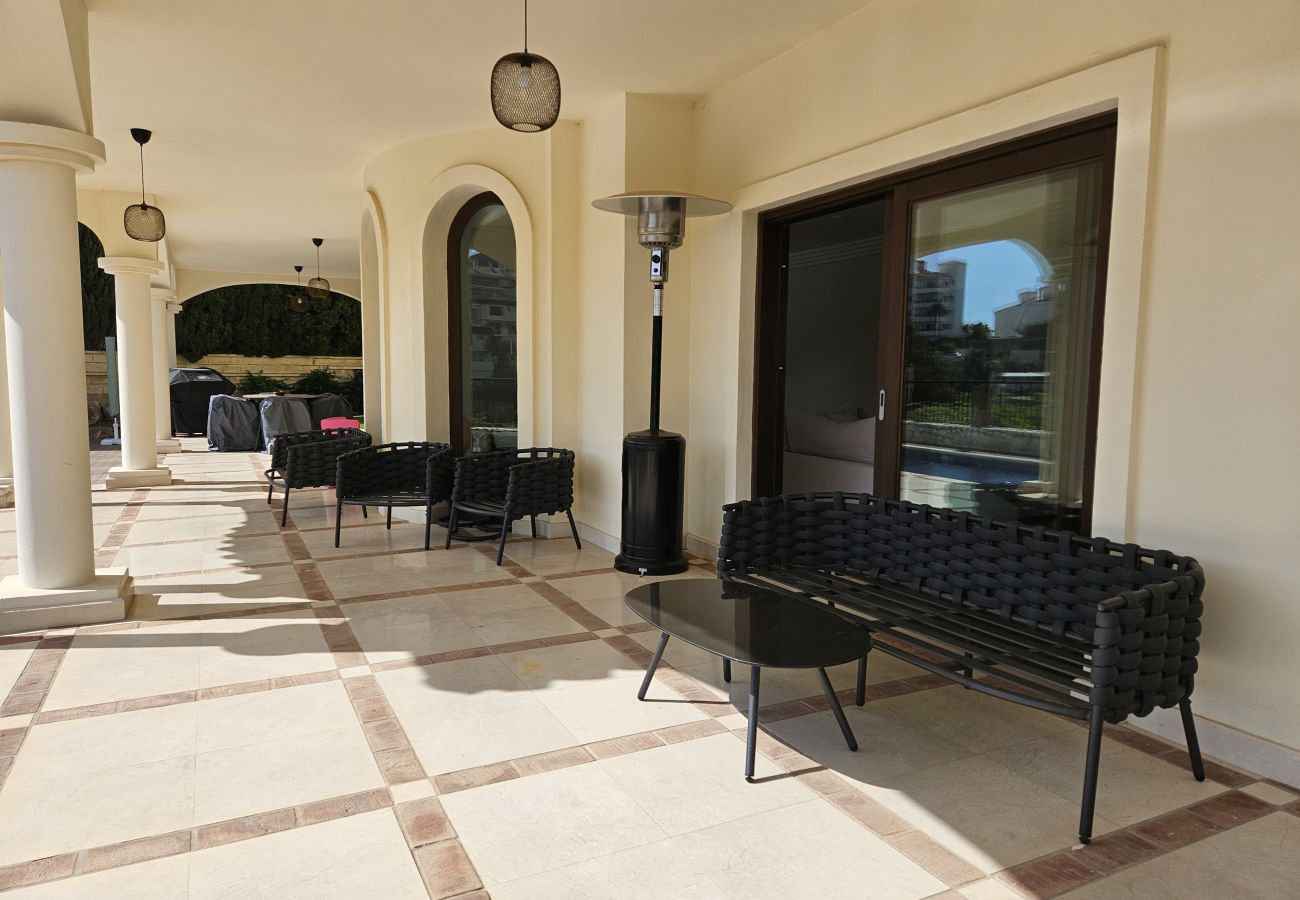 Villa in Mijas Costa - 2467