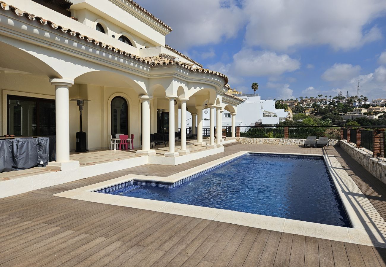 Villa in Mijas Costa - 2467