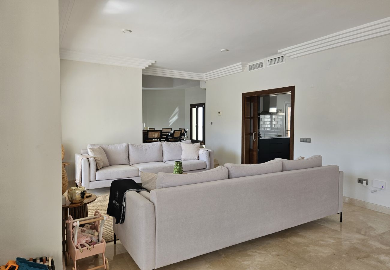 Villa in Mijas Costa - 2467