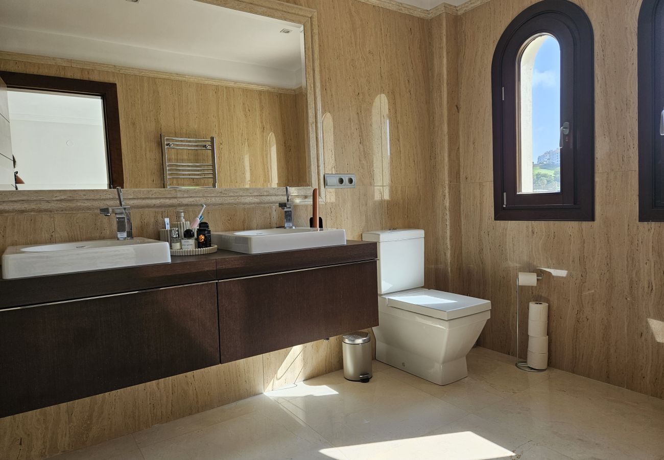 Villa in Mijas Costa - 2467