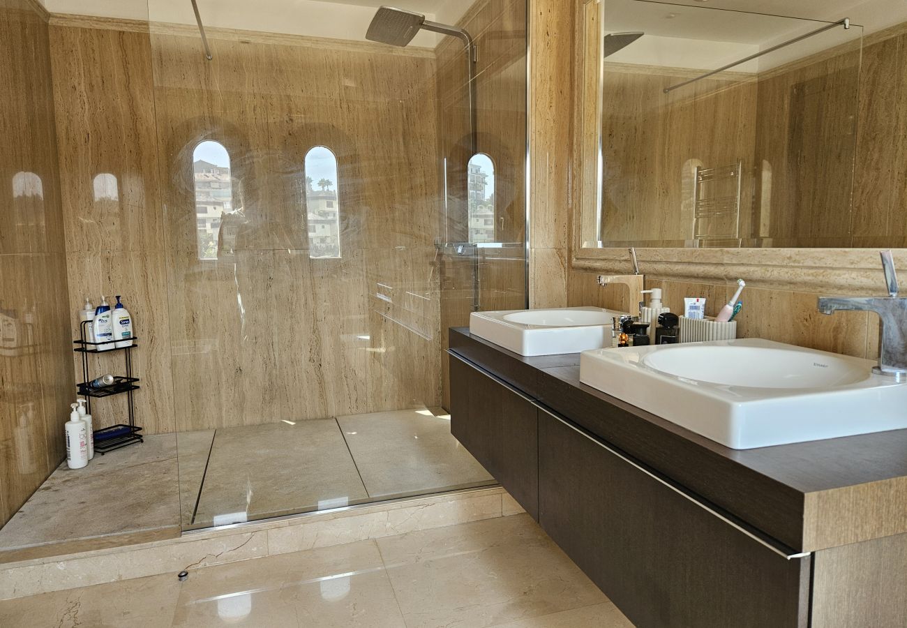 Villa in Mijas Costa - 2467