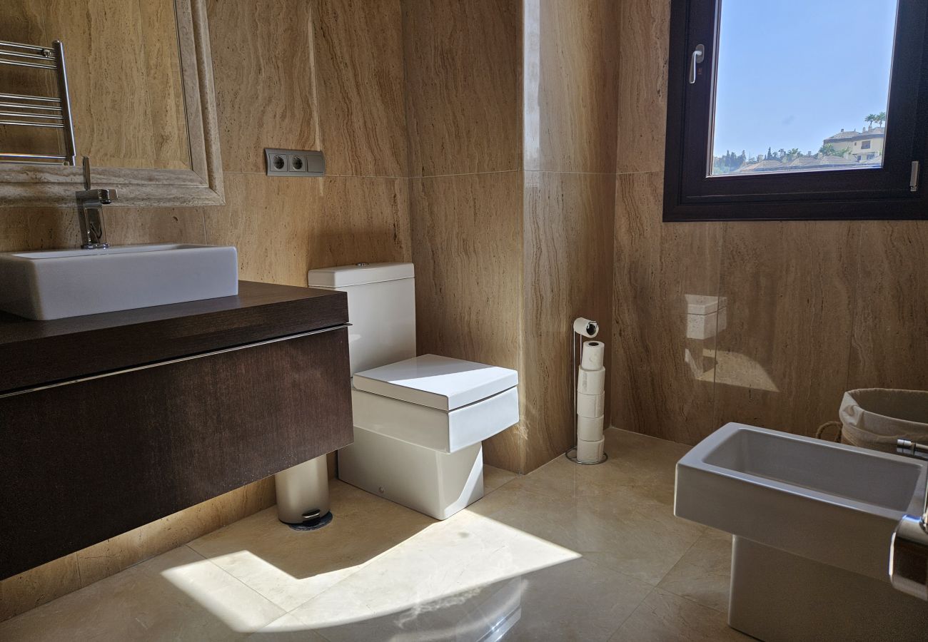 Villa in Mijas Costa - 2467