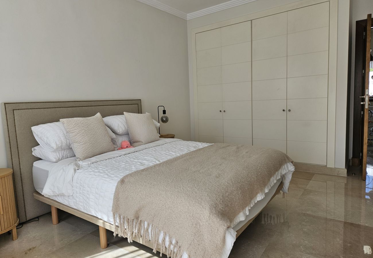 Villa in Mijas Costa - 2467