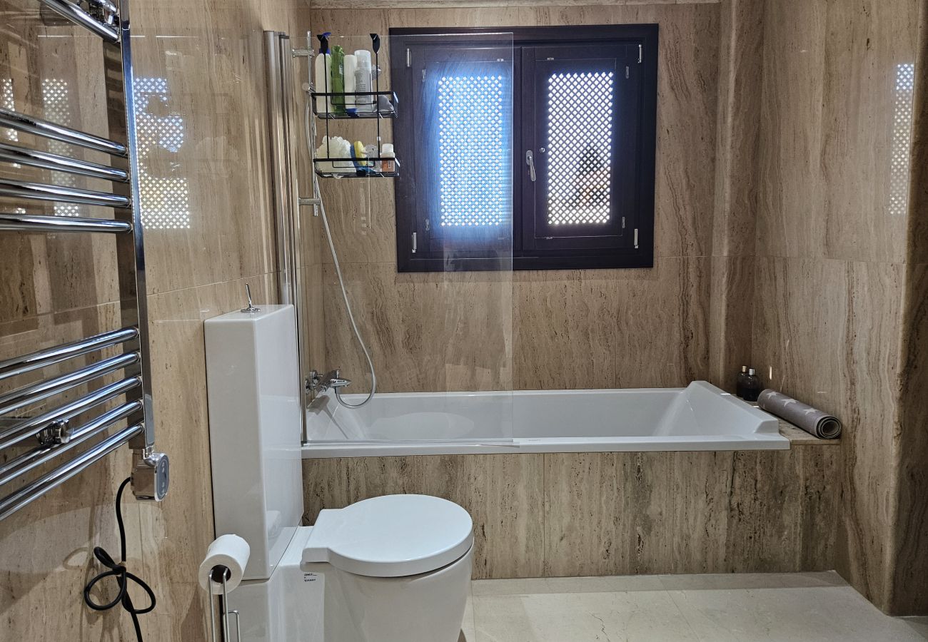 Villa in Mijas Costa - 2467