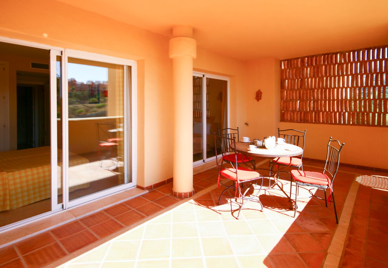 Apartment in Marbella - LuxuryTwo Bedroom Apartment Fabulous Golf Views
