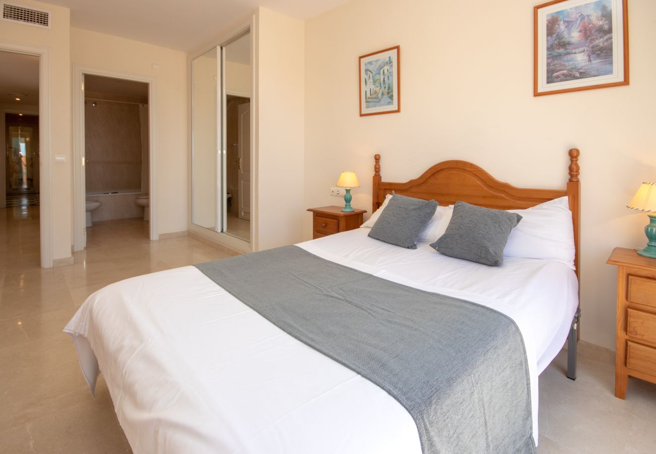 Apartment in Mijas Costa - Two Bedroom Apartment to rent in BellaVista Hills  Calahonda