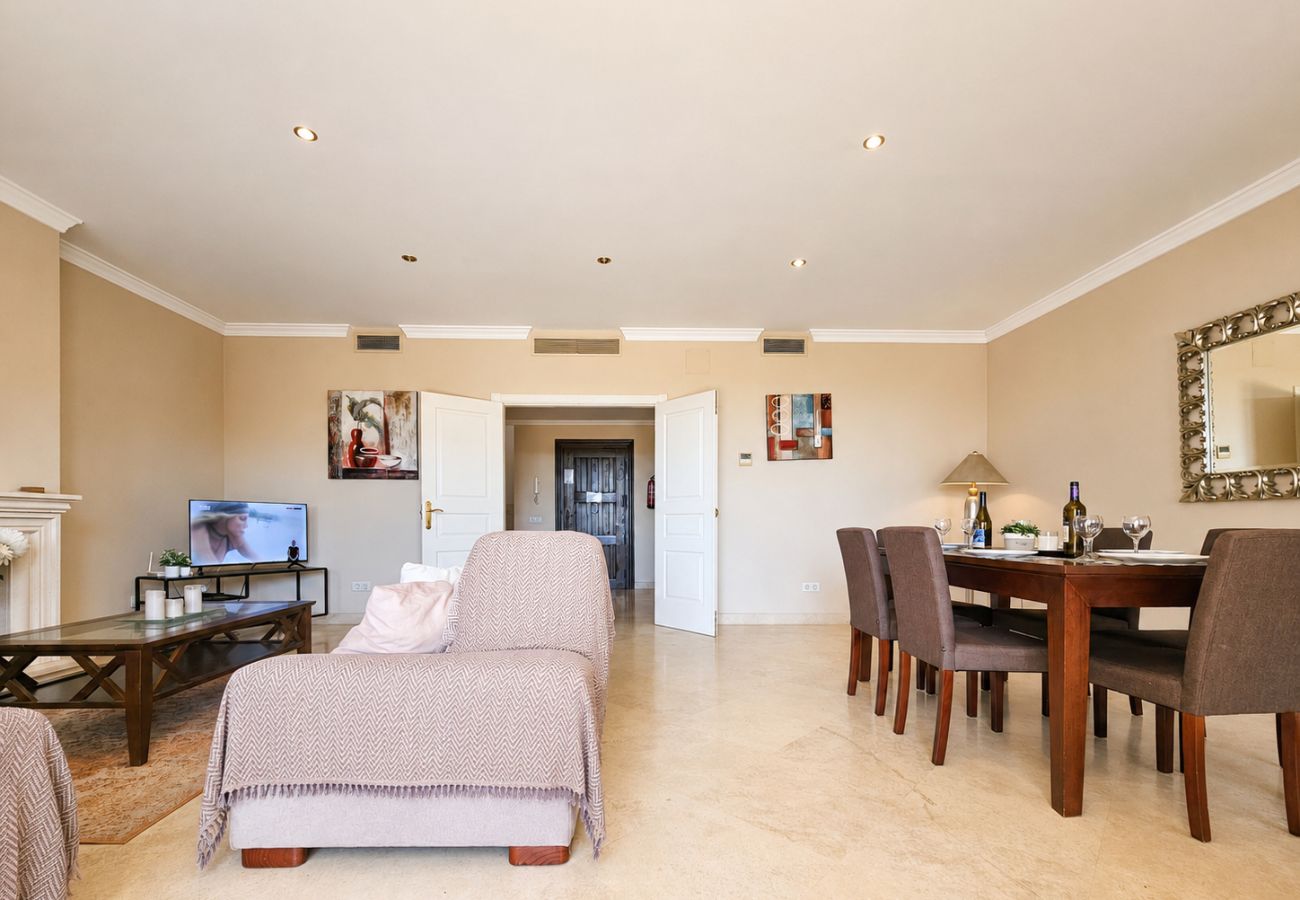 Terraced House in Estepona - Three Bedroom Townhouse Paraiso Hills Benavista