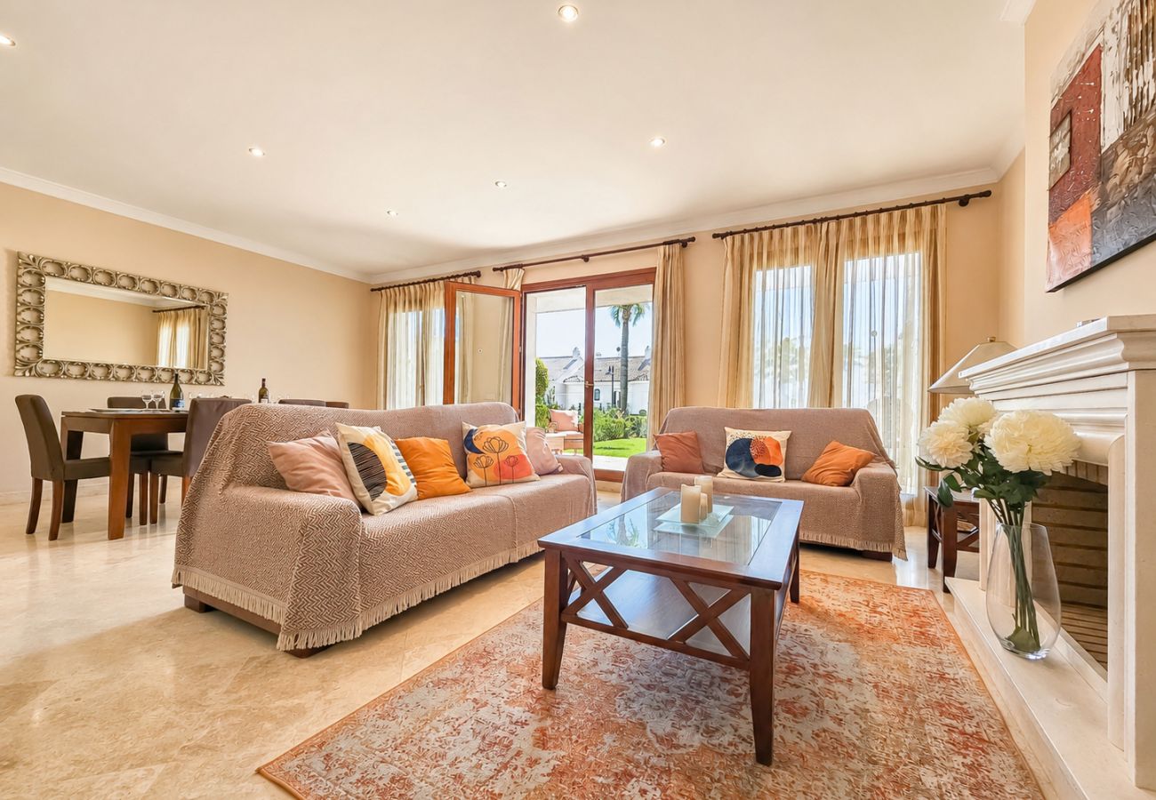 Terraced House in Estepona - Three Bedroom Townhouse Paraiso Hills Benavista