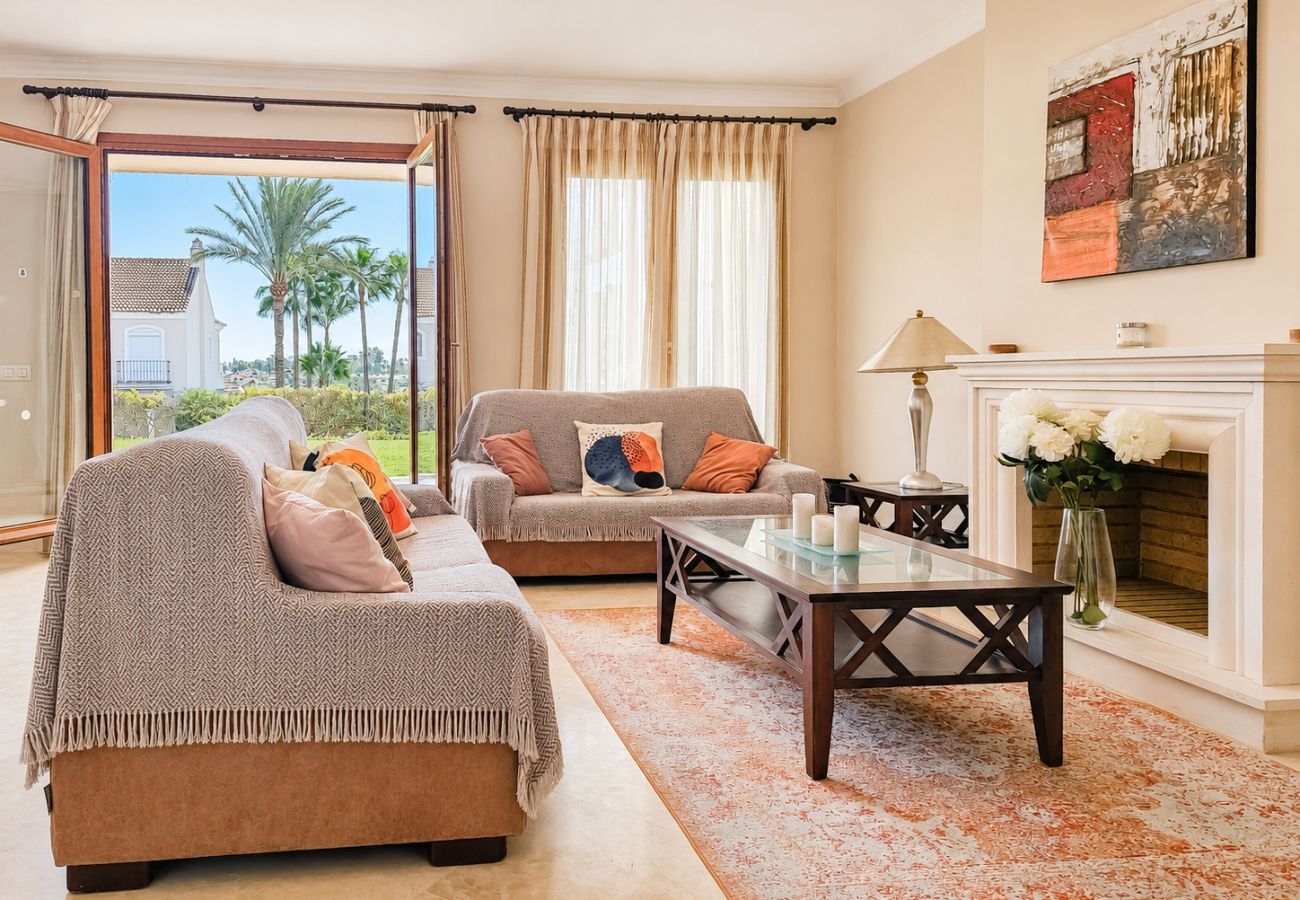 Terraced House in Estepona - Three Bedroom Townhouse Paraiso Hills Benavista