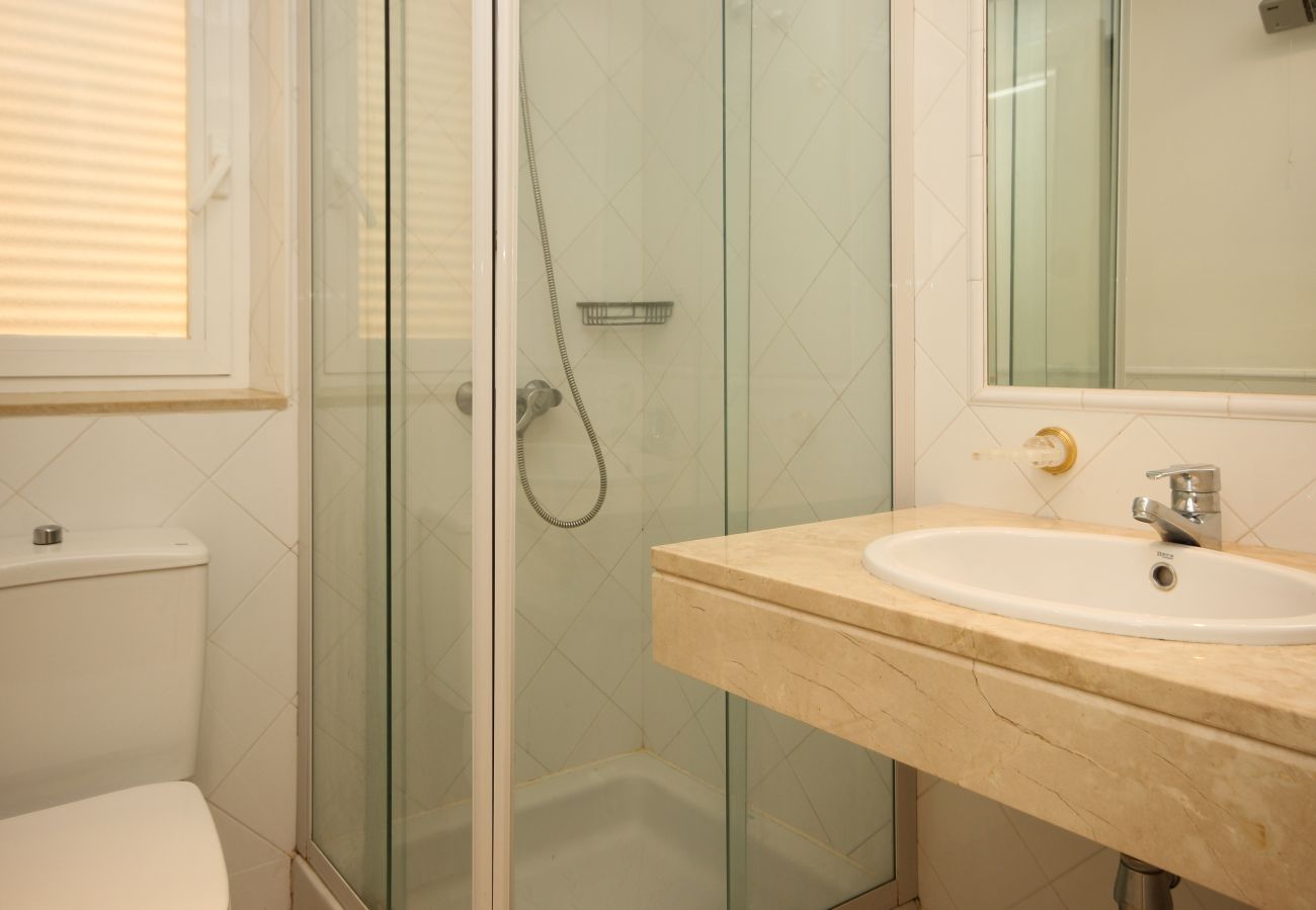 Apartment in San Roque - Two Bedroom Apartment Sotogrande Marina