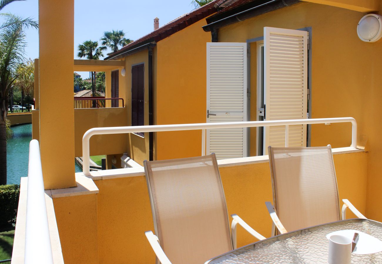 Apartment in San Roque - Two Bedroom Apartment Sotogrande Marina